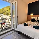 Le Regis, Des Moments Simples Et Vrais *