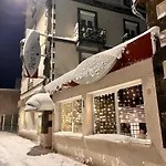 Le Regis, Des Moments Simples Et Vrais