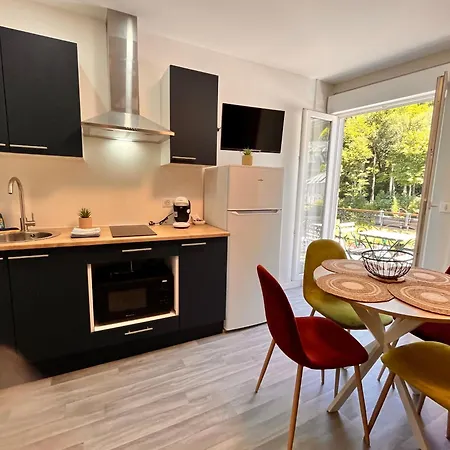 Le Regis, Des Moments Simples Et Vrais